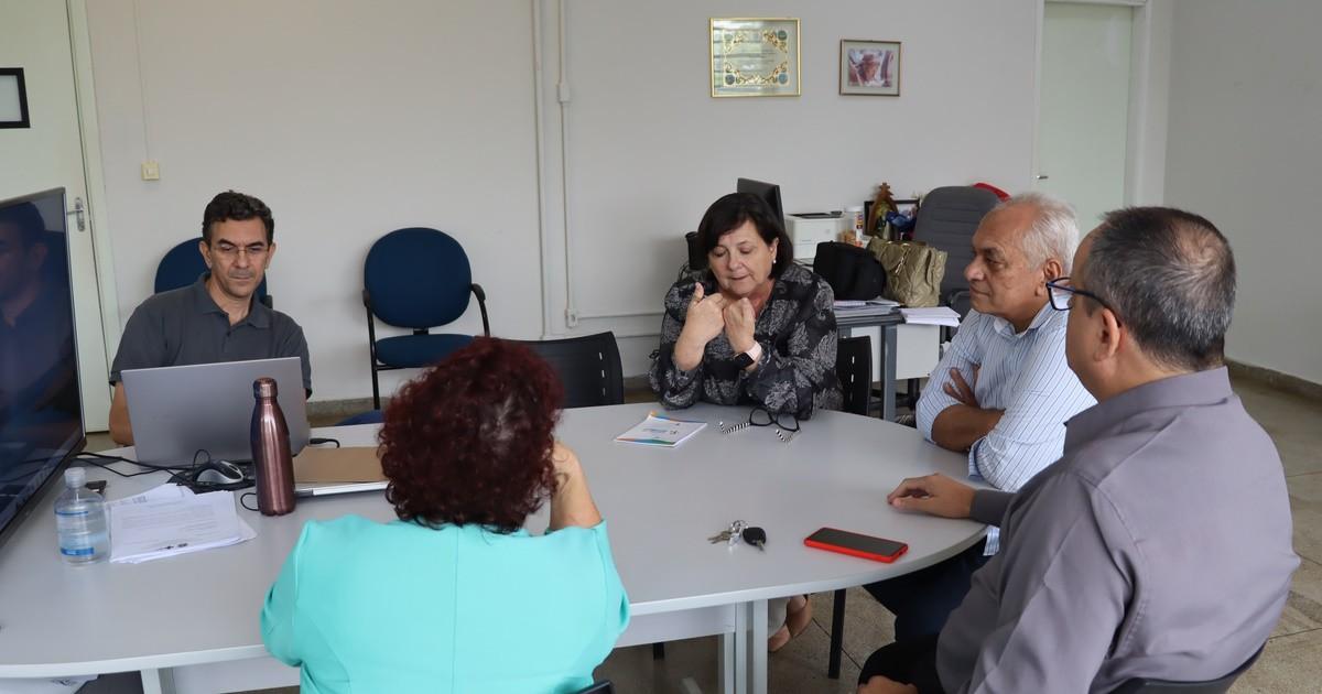 Após reunião articulada pelo Legislativo, Prefeitura pode viabilizar atendimento para saúde mental