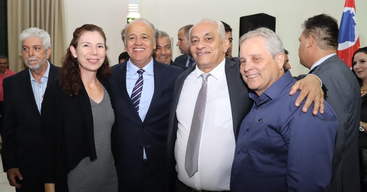 Legislativo de Araraquara participa de homenagem a Dimas Ramalho