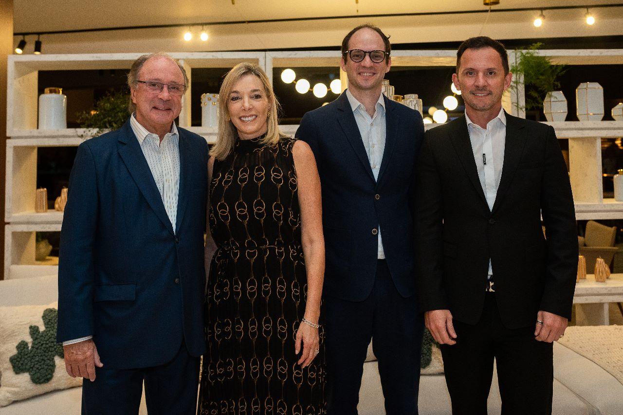 Marcel Rivkind, Anette Rivkind, Andr&eacute; Rivkind e Daniel Pegoraro