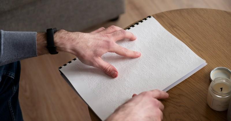 Indicação busca divulgar importância do Braille