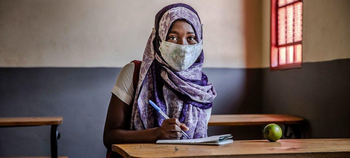 Propositura indica a criação do Programa Nacional de Fluência dos Bancos para Investimentos de Impacto.