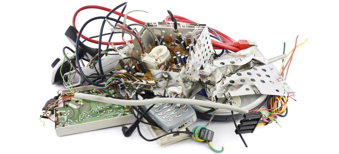 João Clemente (PSDB) propõe políticas públicas que incentivem a Reciclagem de Materiais Eletrônicos