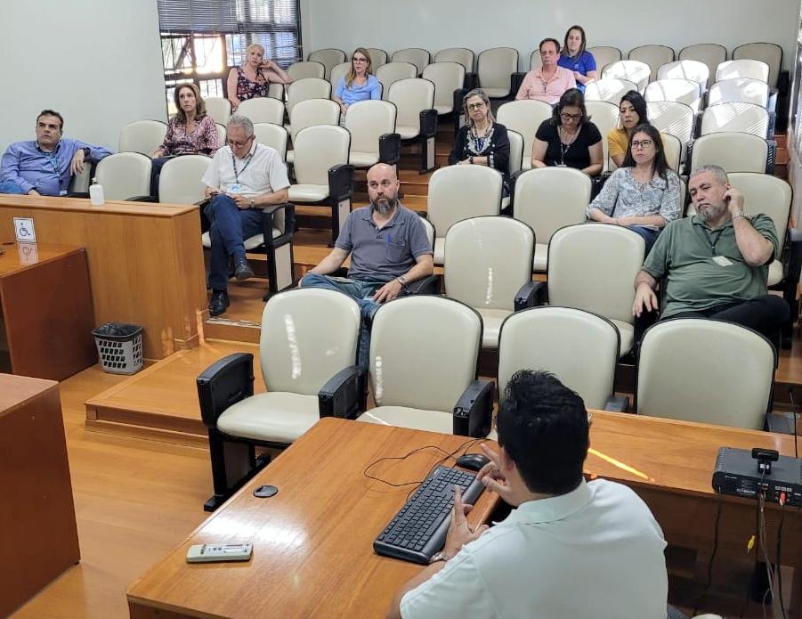 DAAE REALIZA REUNIÃO DE AVALIAÇÃO DOS DADOS DO SNIS