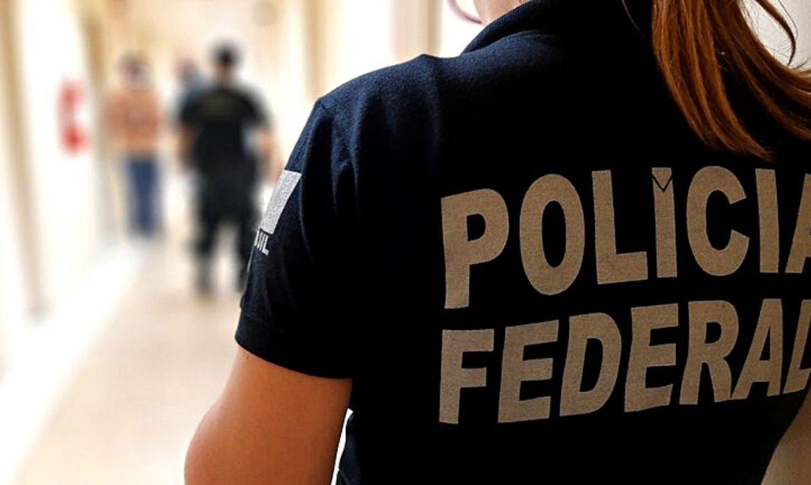 "General Braga Netto Responde à Operação Perfídia da PF Sobre Contratos"