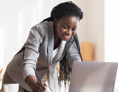 Vereador propõe Educação Digital, Transição Energética Sustentável e Geração de Empregos na Área Tecnológica