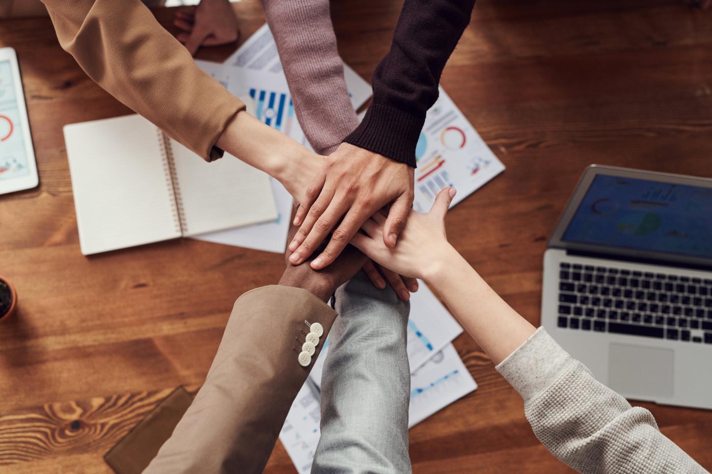 AUTISTAS PODEM E DEVEM TER DIREITO AO MERCADO DE TRABALHO