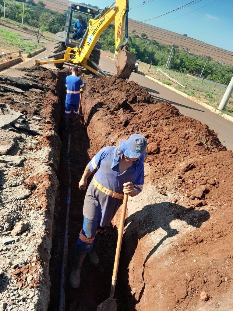 SERVIÇO EMERGENCIAL NO ALAMEDAS II (02/05)