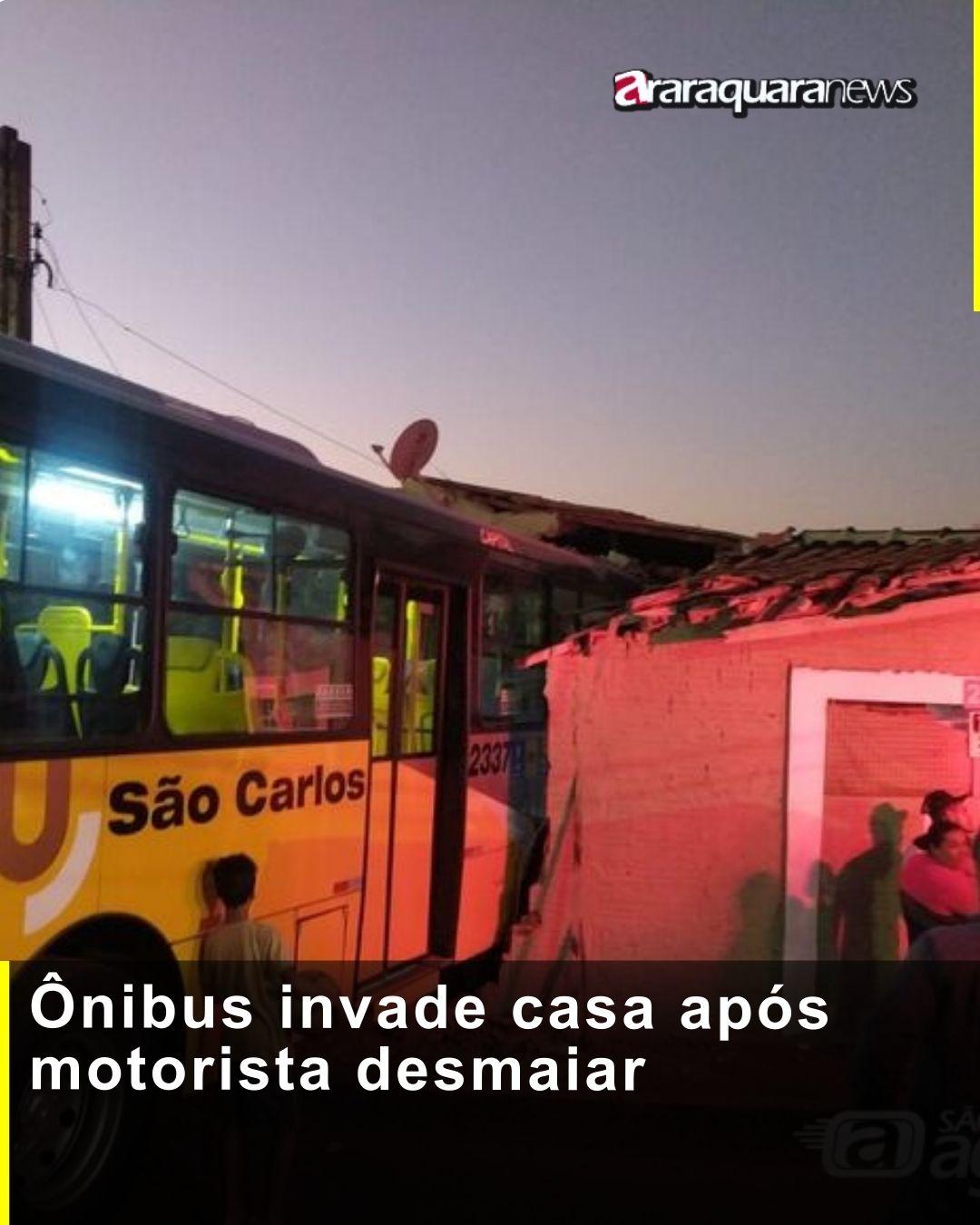 Ônibus invade casa após motorista desmaiar