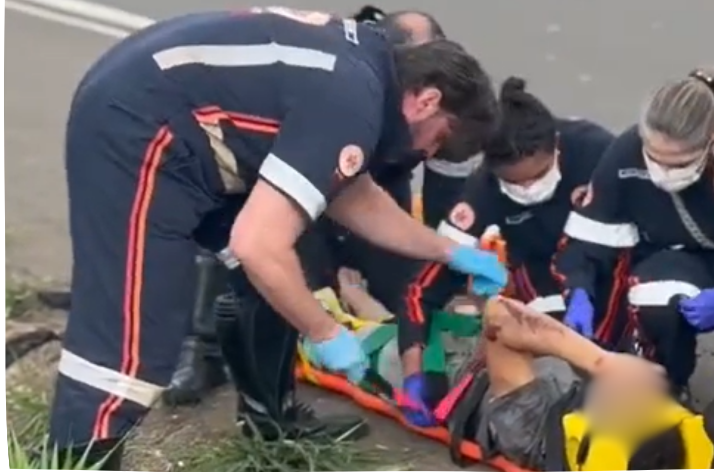 Motociclista sofre fratura exposta em grave acidente na região