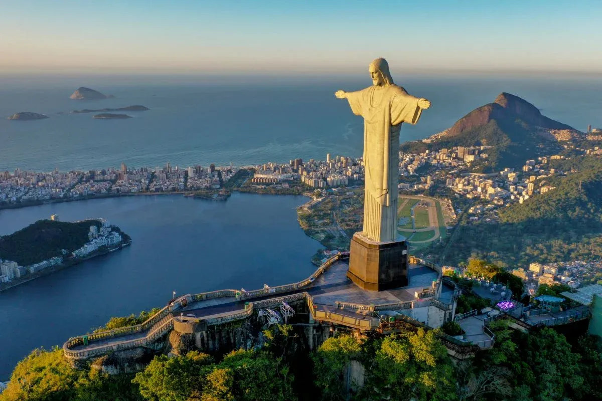 Conheça os destinos mais buscados do Brasil em 2025