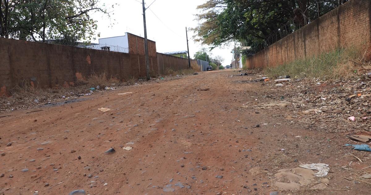 Ruas do Jardim Santa Marta precisam de pavimentação asfáltica