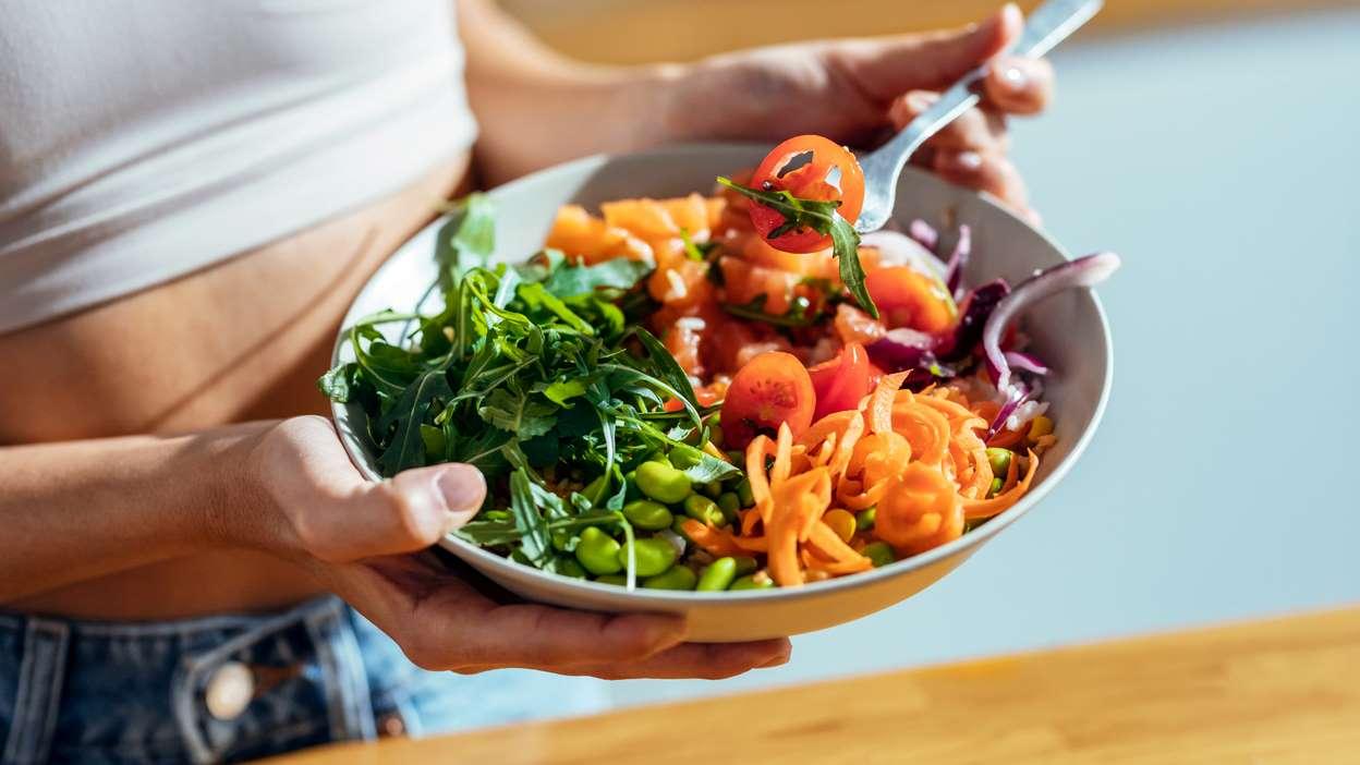 Feel Fine: alimentação na menopausa — quais alimentos não podem faltar no dia a dia
