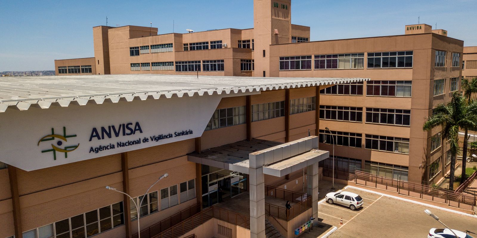 Anvisa debate regulamentação para manipulação de canetas emagrecedoras