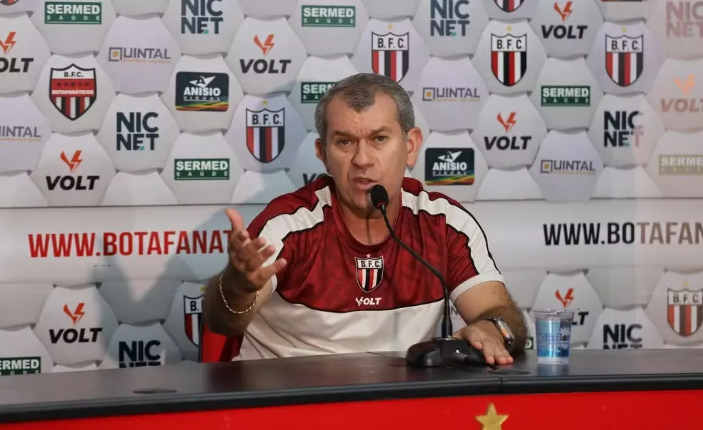 Botafogo-SP valoriza empate fora de casa e Tencati exalta superação da equipe