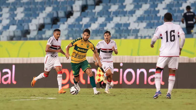 Brasileirão Série B: Fortaleza e Ceará perseguem a liderança