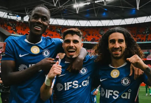 Chelsea vence Leeds e garante vaga na final da Copa da Inglaterra contra o Manchester City