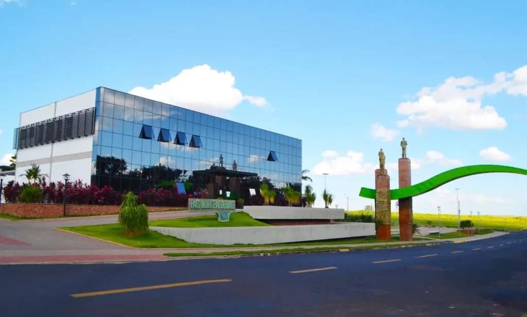 Feriado da Sexta-feira Santa impacta o funcionamento de serviços em Ibaté