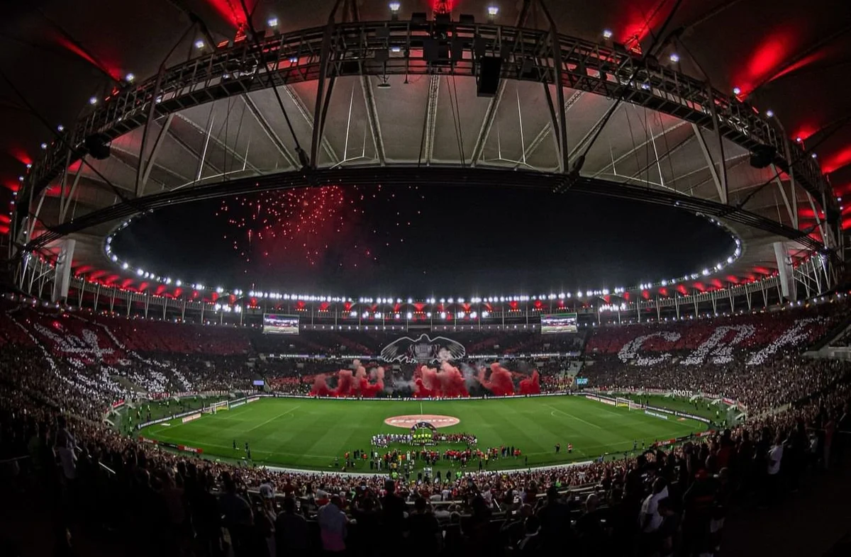 Flamengo e Bahia se enfrentam no Maracanã: onde assistir, escalações e arbitragem