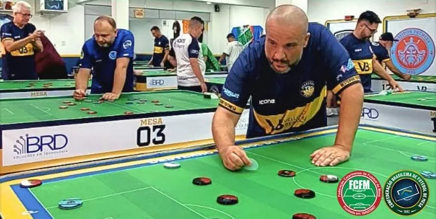 Campeonato brasileiro de futebol de mesa reúne mais de 200 atletas em Campinas