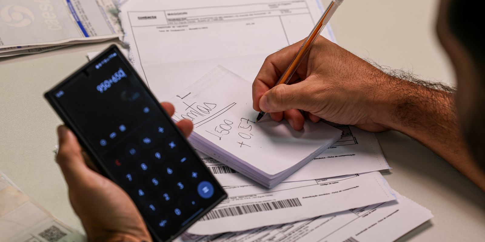 Governo registra déficit elevado com precatórios em março