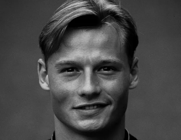 Alexander Manninger, ex-goleiro de Arsenal e Juventus, morre aos 48 anos