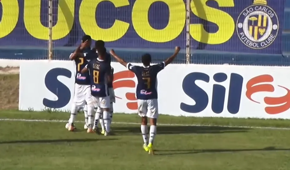 São Carlos derrota Mogi Mirim por 2 a 0 e conquista primeira vitória na Segundona