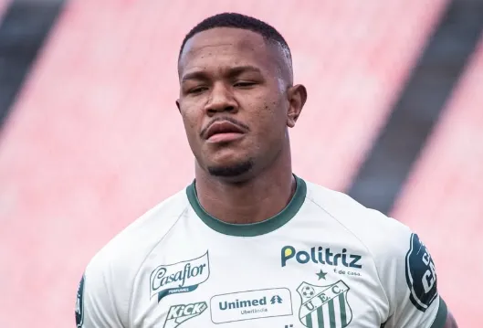 Uberlândia vence o Crac-GO por 2 a 1, apesar de dois pênaltis perdidos