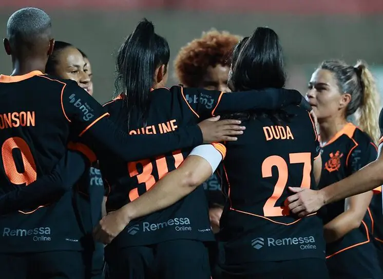 Corinthians retoma liderança do Brasileiro Feminino após vitórias paulistas na rodada