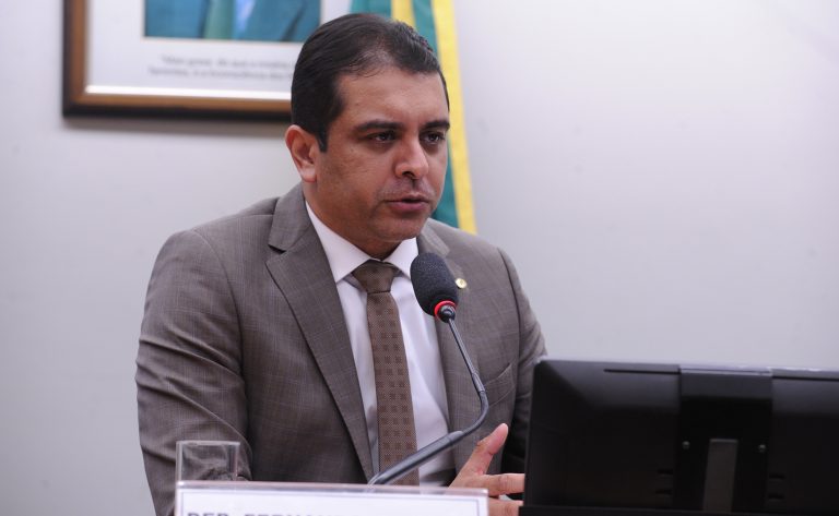 Comissão da Câmara discute prevenção e combate à violência sexual infantojuvenil