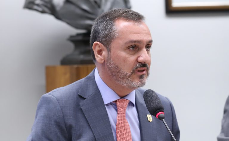Diretor da Polícia Federal presta esclarecimentos sobre cooperação internacional e o caso Ramagem