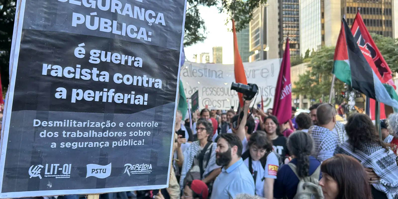 Cordão da Mentira e Mães de Maio marcam 20 anos dos Crimes de Maio com ato na Paulista