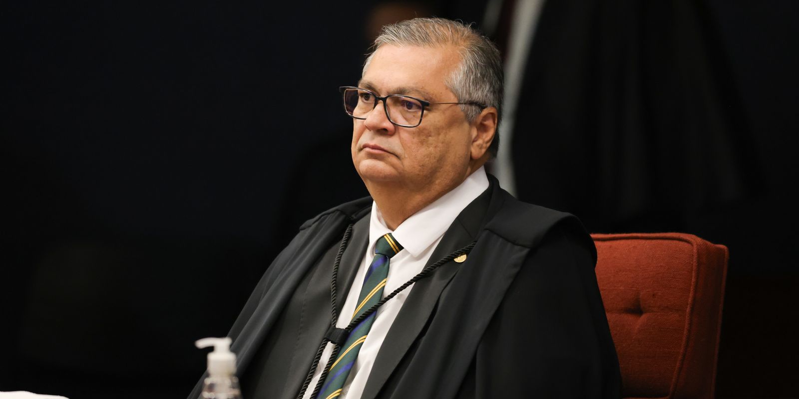 Flávio Dino inicia apuração sobre emendas parlamentares ligadas a filme de Jair Bolsonaro