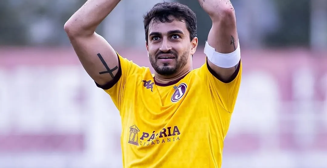 Goleiro do Juventus Compartilha Impressões sobre a Manutenção no Seu Clube