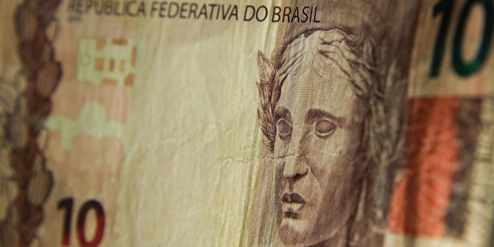 Fast Shop é alvo de multa recorde de R$ 1 bilhão do governo de SP por benefícios tributários indevidos