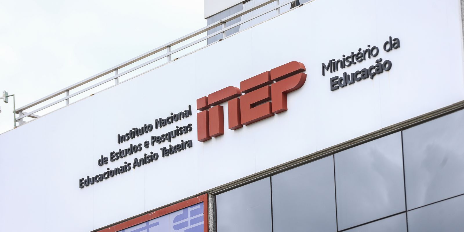 Inep abre seleção de certificadores para provas de larga escala em 2026