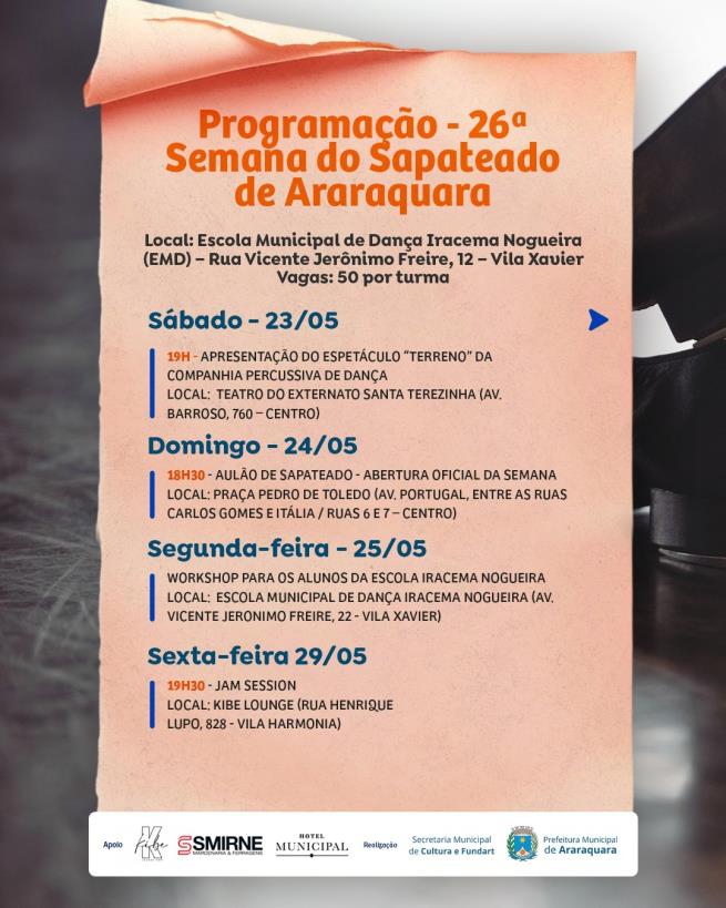 Jam session une sapateadores e músicos em evento de dança e música