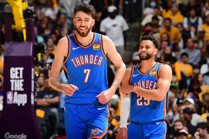 Oklahoma City Thunder avança à final da Conferência Oeste após vencer Lakers