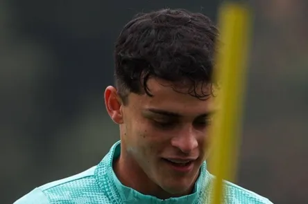 Palmeiras recupera atacante para decisão crucial na Libertadores