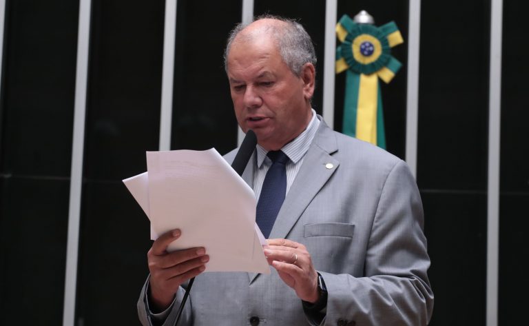 Câmara dos Deputados aprova alteração no Código Florestal e envia ao Senado