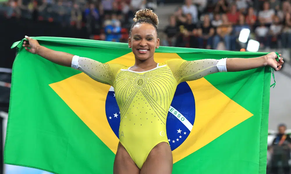 Rebeca Andrade confirma retorno à ginástica artística no Pan-Americano do Rio