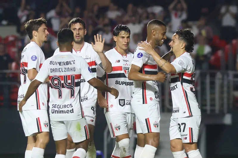 São Paulo pode enfrentar Grêmio nas oitavas da Sul-Americana
