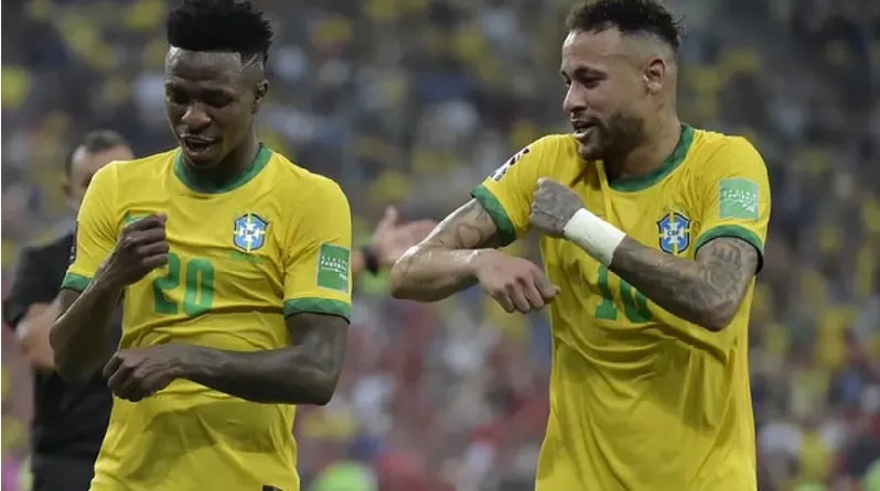 Vini Jr. confirma Neymar como camisa 10 da seleção brasileira na Copa do Mundo