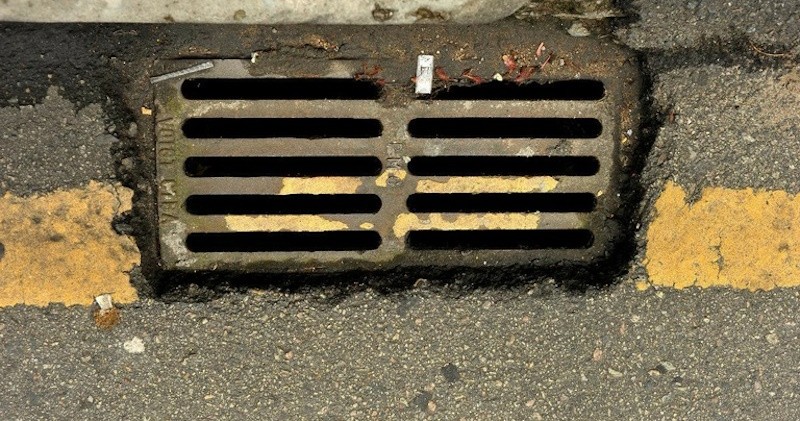 Requerimento aborda limpeza de bueiros e galerias pluviais no município