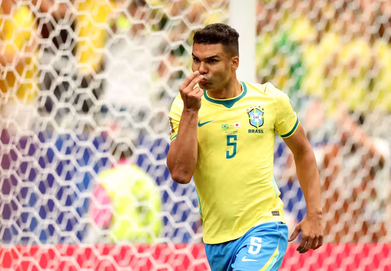 Brasil vence o Japão de virada e garante vaga nas oitavas de final