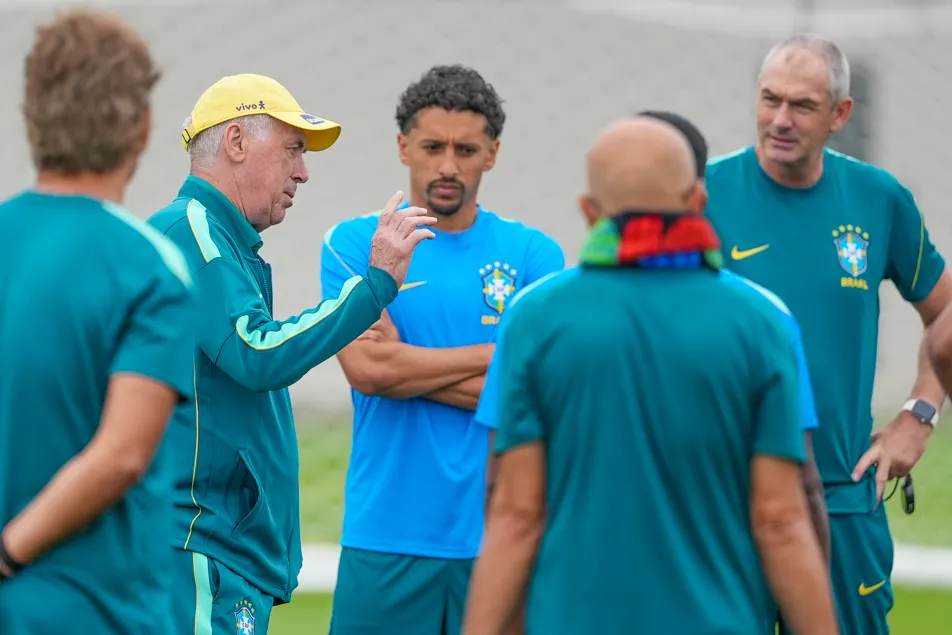 Brasil finaliza treinos para confronto contra a Escócia