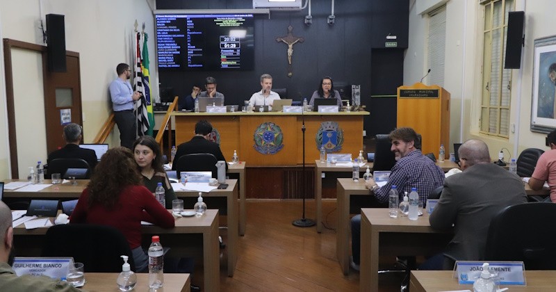 Câmara aprova projeto que garante direitos a candidatos com diabetes tipo 1 em concursos