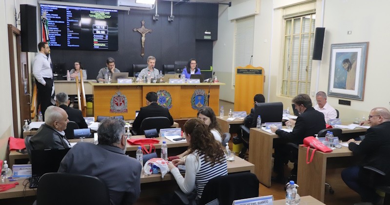 Câmara municipal aprova aquisição de armamento para a Guarda Civil
