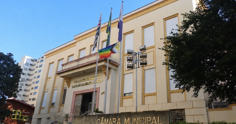 Câmara debate transparência de emendas e dívida ativa nesta terça-feira