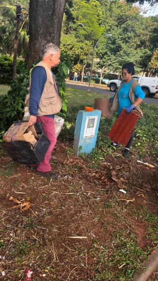 Centro de Fauna Sinantrópica conscientiza sobre riscos dos pombos no Parque Infantil
