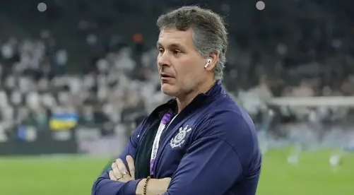 Conselheiros do Corinthians solicitam afastamento de vice-presidente por desaparecimento de materiais esportivos